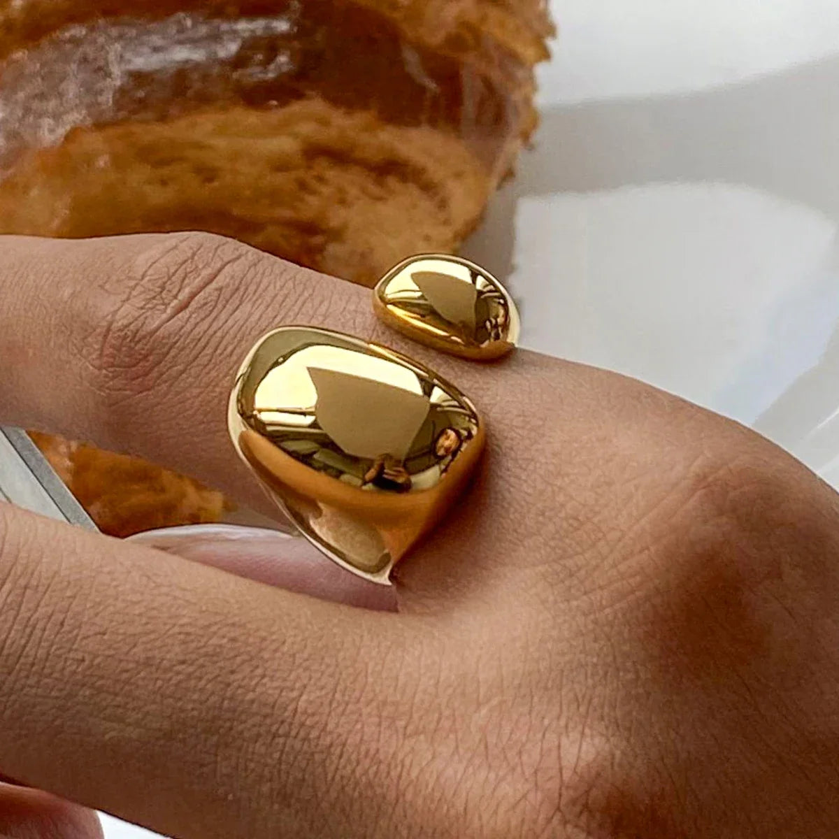 Chunky Open Square Ring-Rings-Yiyae-Yiyae