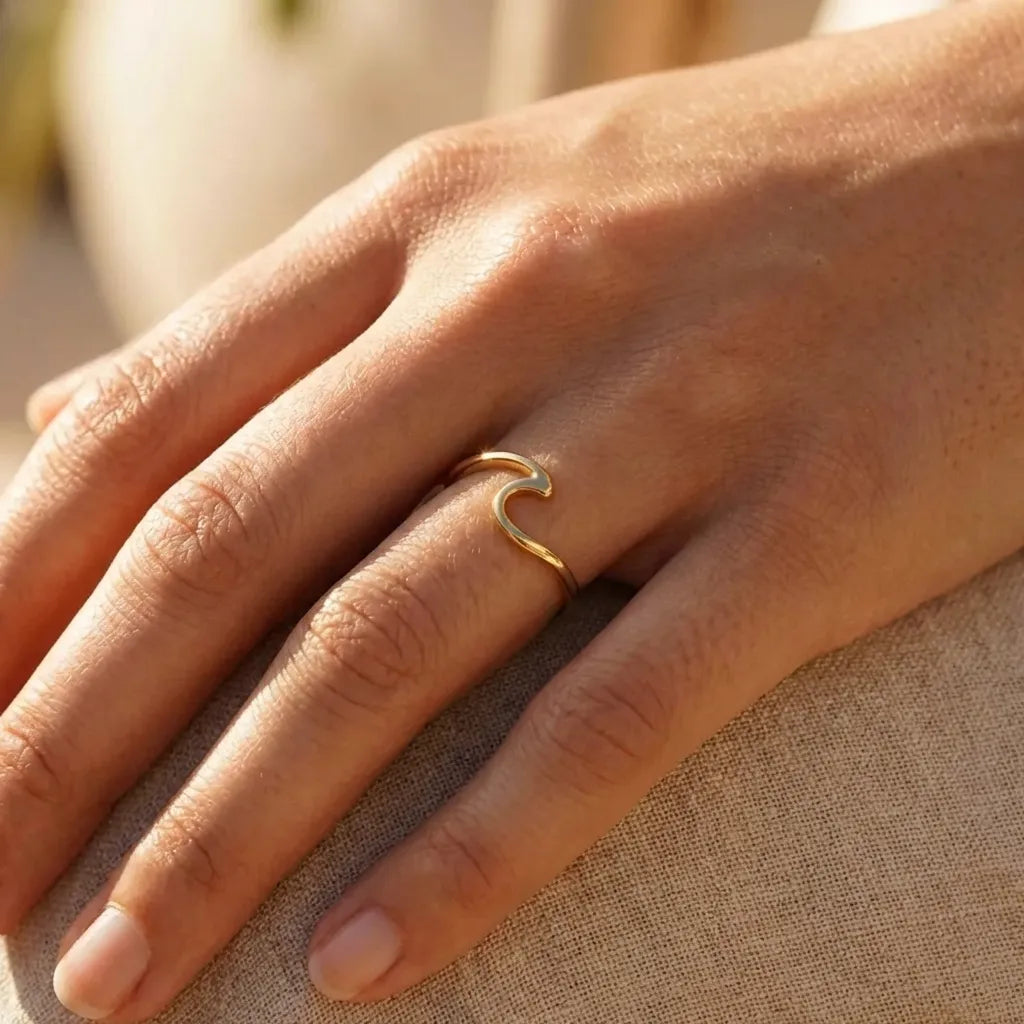 Fine Wave Ring-Rings-Yiyae-Yiyae