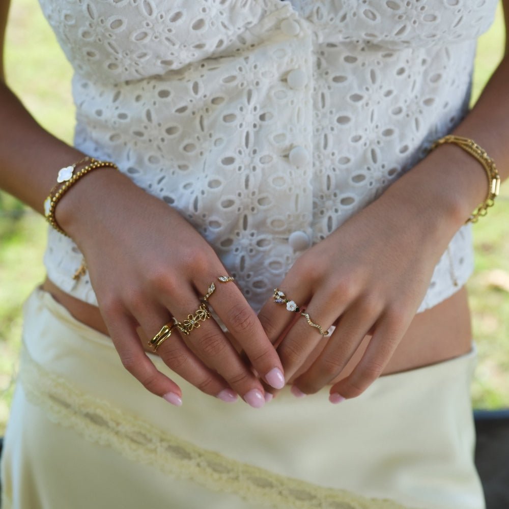Flower Crystal Ring-Rings-Yiyae-Yiyae