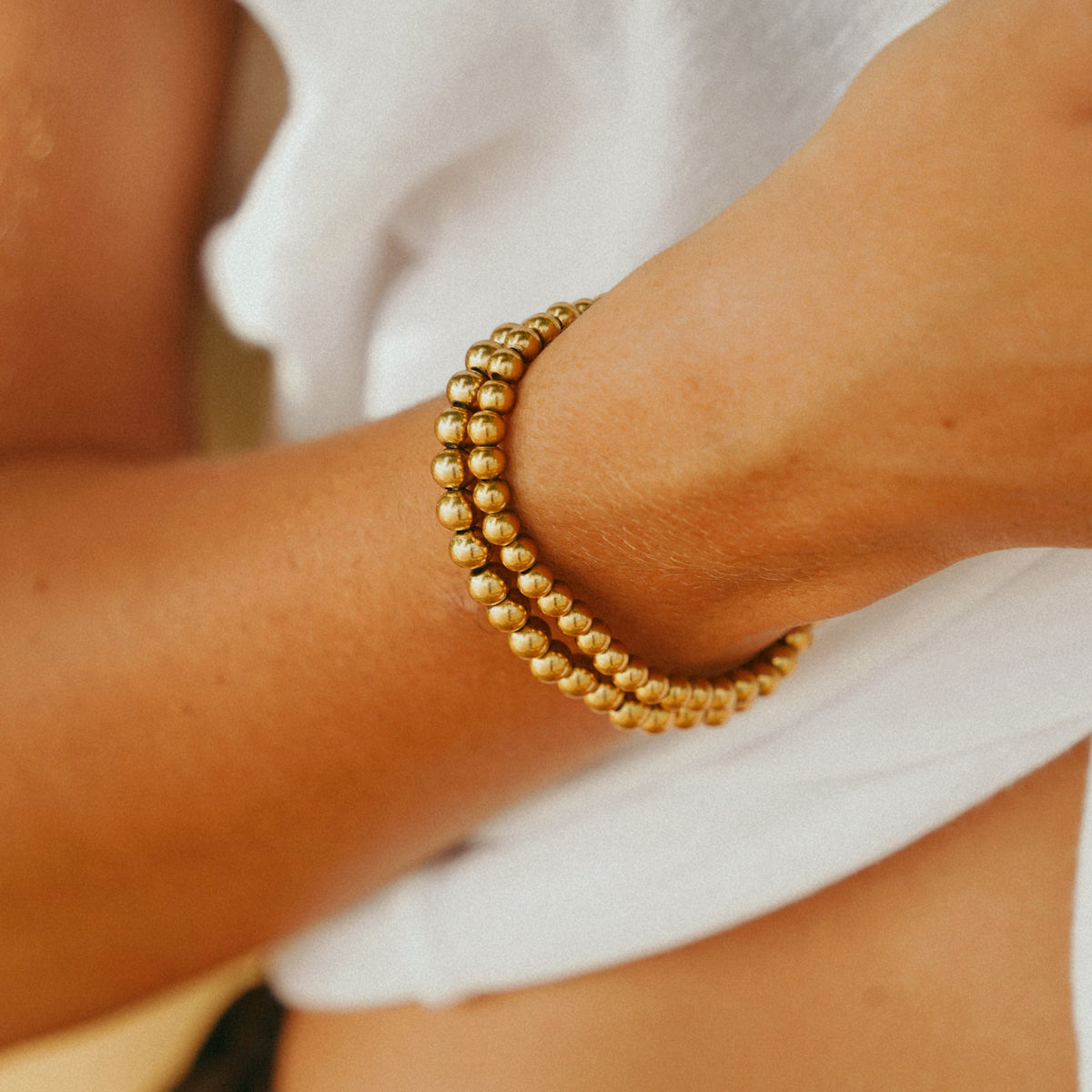 Gold Beaded Stretch Bracelet - Bracelets - Yiyae - foto 3