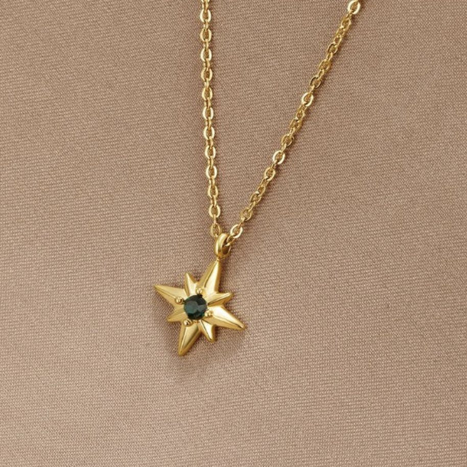 Green Star Pendant Necklace-Necklaces-Yiyae-Yiyae