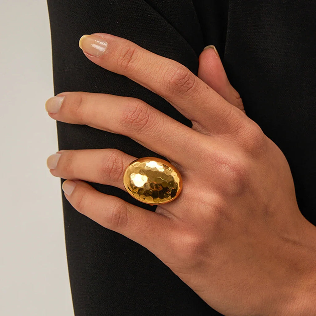 Hammered Oval Ring-Rings-Yiyae-Yiyae