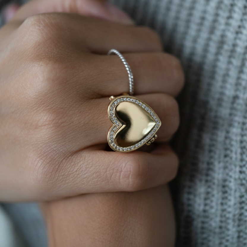Heart Photo Locket Ring-Rings-Yiyae-Yiyae
