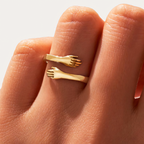 Hug Ring-Rings-Yiyae-Yiyae