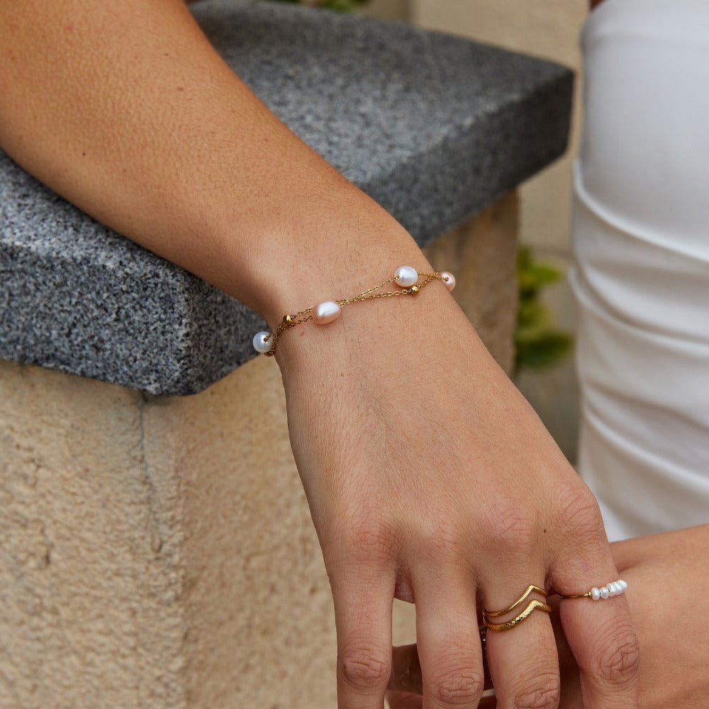 Layered Pearl Bracelet