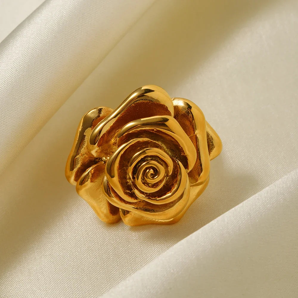 Rose Signet Ring-Rings-Yiyae-Yiyae