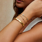 Screw Detail Bangle - Gold - Bracelets - Yiyae - foto 6