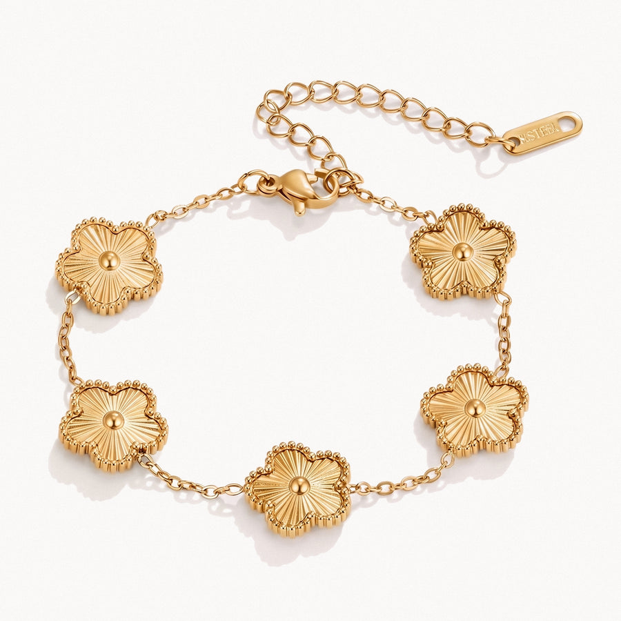 Textured Clover Bracelet